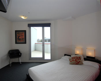 Base Backpackers Melbourne Hostel - New Castle Holiday 1