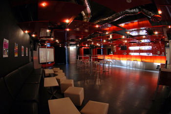 Base Backpackers Melbourne Hostel - New Castle Holiday 8