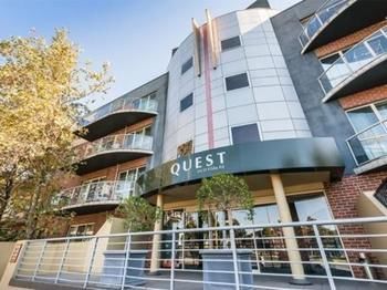 Quest On St Kilda Road - New Castle Holiday 19