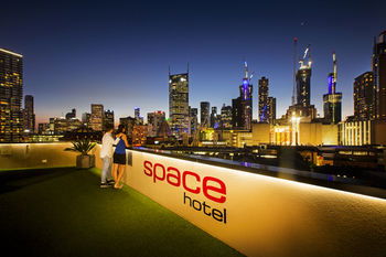 Space Hotel - Hostel/Backpacker - New Castle Holiday 25