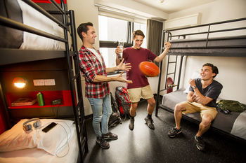 Space Hotel - Hostel/Backpacker - New Castle Holiday 67