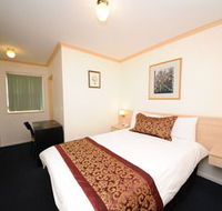 Northshore Hotel - New Castle Holiday