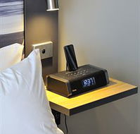 Mercure Melbourne Therry Street - New Castle Holiday