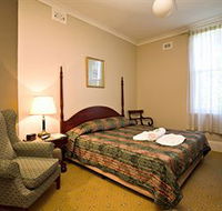 The Woolbrokers at Darling Harbour - New Castle Holiday