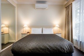 Best Western Melbourne's Princes Park Motor Inn - New Castle Holiday 8