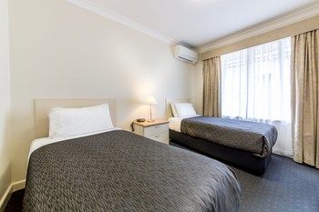 Best Western Melbourne's Princes Park Motor Inn - New Castle Holiday 10