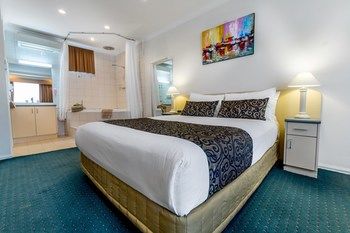Best Western Melbourne's Princes Park Motor Inn - New Castle Holiday 15
