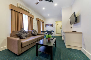 Best Western Melbourne's Princes Park Motor Inn - New Castle Holiday 23