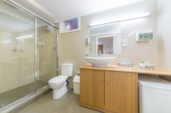 Best Western Melbourne's Princes Park Motor Inn - New Castle Holiday 25