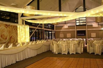 Caves Beachside Hotel - New Castle Holiday 40