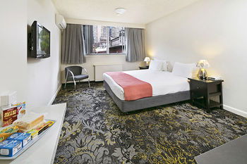City Limits Hotel - New Castle Holiday 15