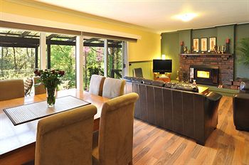 Holly Lodge - New Castle Holiday 17