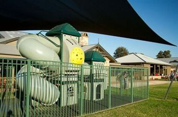 Potters Hotel Brewery Resort - New Castle Holiday 24