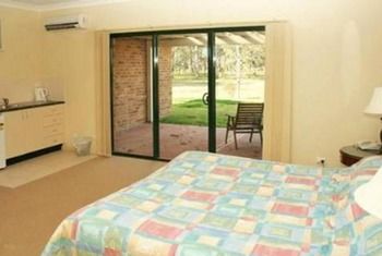 Potters Hotel Brewery Resort - New Castle Holiday 30