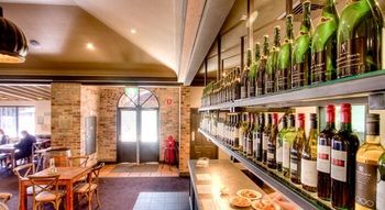 Potters Hotel Brewery Resort - New Castle Holiday 38