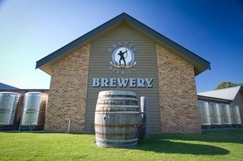 Potters Hotel Brewery Resort - New Castle Holiday 39