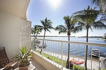 Noosa Pacific Resort - New Castle Holiday 1