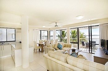 Noosa Pacific Resort - New Castle Holiday 75