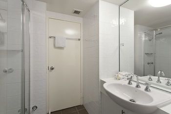 Noosa Pacific Resort - New Castle Holiday 81