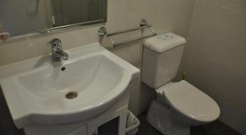 Habitat HQ - Hostel - New Castle Holiday 17