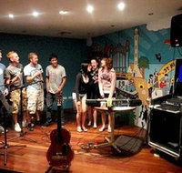 Habitat HQ - Hostel - New Castle Holiday