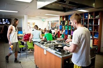 Habitat HQ - Hostel - New Castle Holiday 2