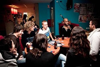 Habitat HQ - Hostel - New Castle Holiday 4