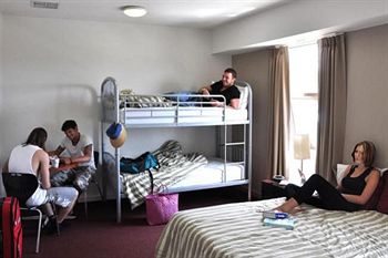 Habitat HQ - Hostel - New Castle Holiday 5