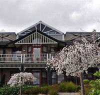 Echoes Boutique Hotel and Restaurant - New Castle Holiday