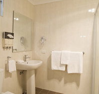 Noahaposs Mid City Motor Inn - New Castle Holiday