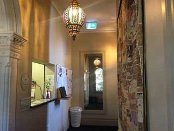 Cambridge Lodge - Hostel/Backpacker - New Castle Holiday 10