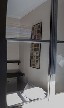 Cambridge Lodge - Hostel/Backpacker - New Castle Holiday 32