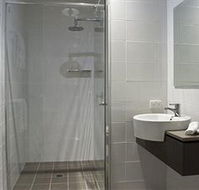 The Huskisson - New Castle Holiday