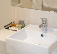 Apartments  Glen Central ViQi - New Castle Holiday
