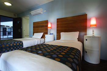 Abey Hotel - New Castle Holiday 0