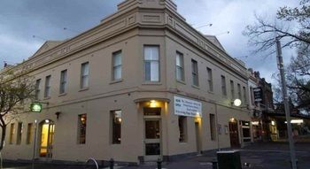 Naughtons Parkville Hotel - New Castle Holiday 0