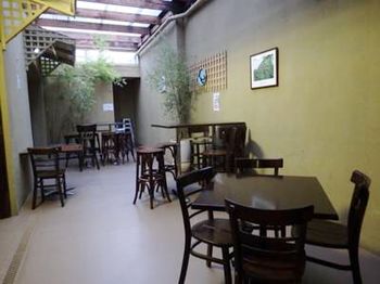 Naughtons Parkville Hotel - New Castle Holiday 3