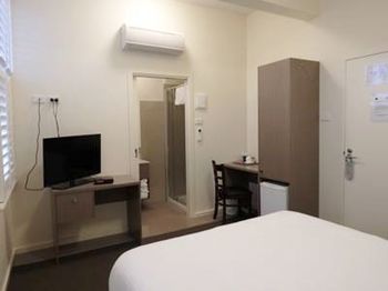 Naughtons Parkville Hotel - New Castle Holiday 30