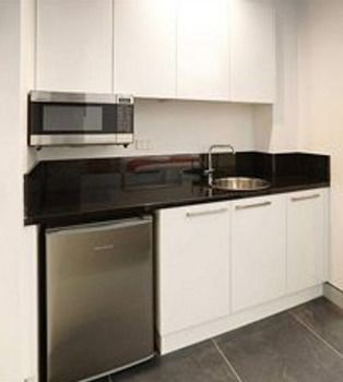 Crown On Darby - New Castle Holiday 1