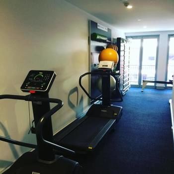 Crown On Darby - New Castle Holiday 24