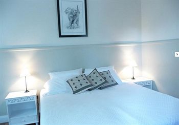 A Room With A View Bed & Breakfast - New Castle Holiday 0