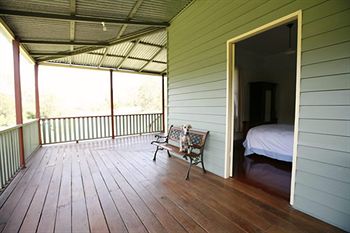 Singletons Retreat - New Castle Holiday 7