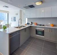 Zara Tower - Luxury Suites and Apartments - New Castle Holiday