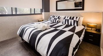 Bluegum Apartments - New Castle Holiday 8