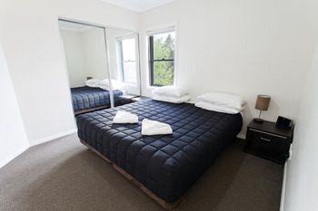 Bluegum Apartments - New Castle Holiday 10