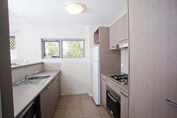 Bluegum Apartments - New Castle Holiday 13