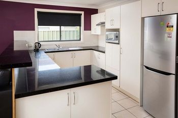 Bluegum Apartments - New Castle Holiday 14