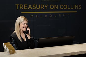Treasury On Collins - New Castle Holiday 6