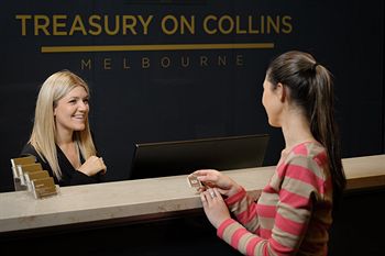 Treasury On Collins - New Castle Holiday 7