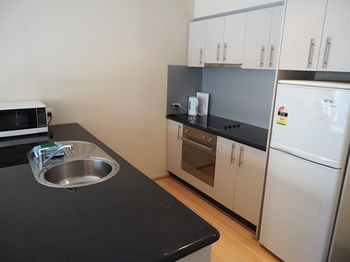 Melbourne City Stays - New Castle Holiday 5